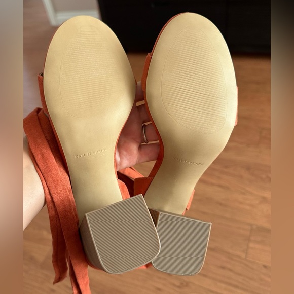 Call It Spring open toe chunky heel orange vegan sandals with straps.  Size 8.5 - Picture 2 of 3